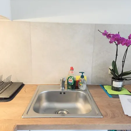 Bright New Duplex In Central Gent